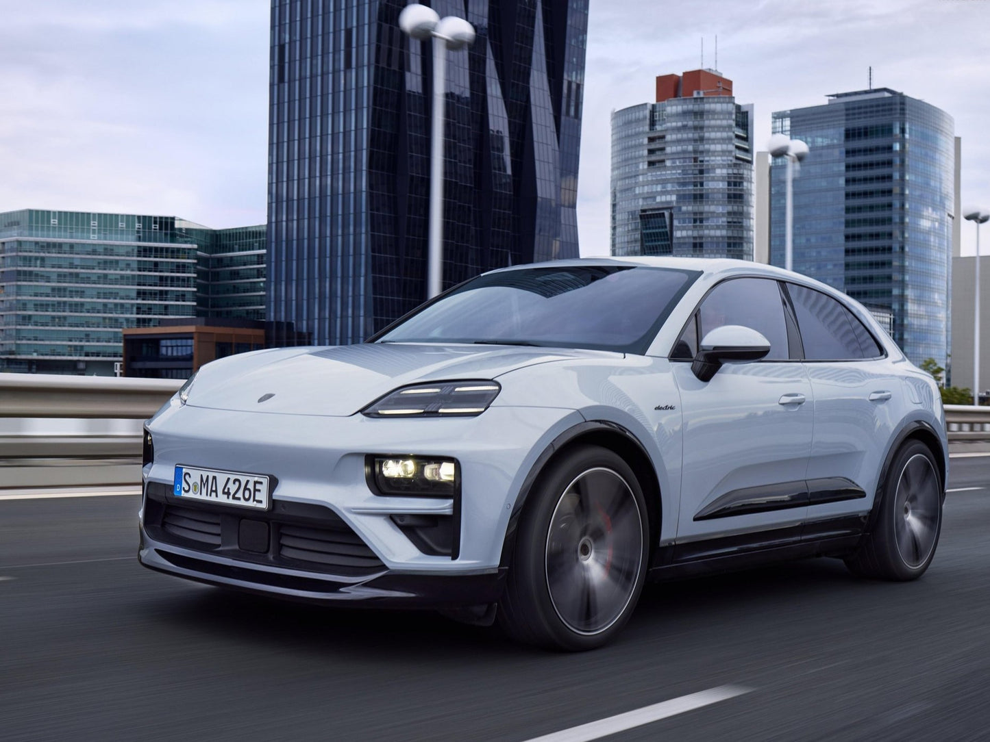 Porsche Macan Electric